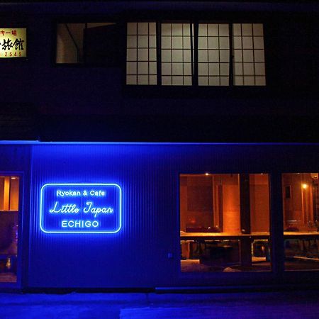 Little Japan Echigo Hotel Yuzawa  Exterior photo